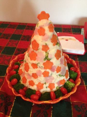 Love this potato salad tree!